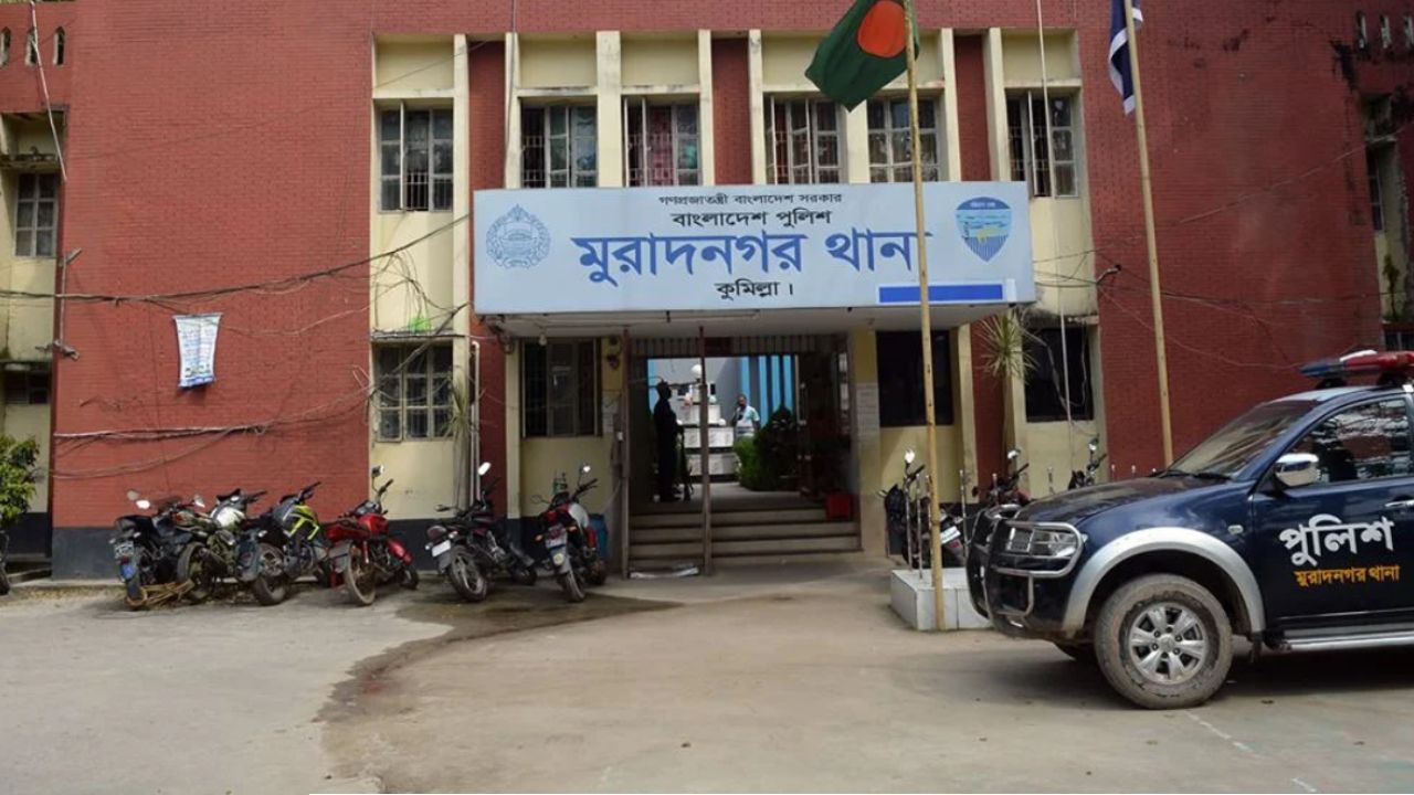 মুরাদনগরে মিছিলের প্রস্তুতিকালে ছাত্রলীগ-আওয়ামী লীগের ৬ নেতাকর্মী গ্রেফতার