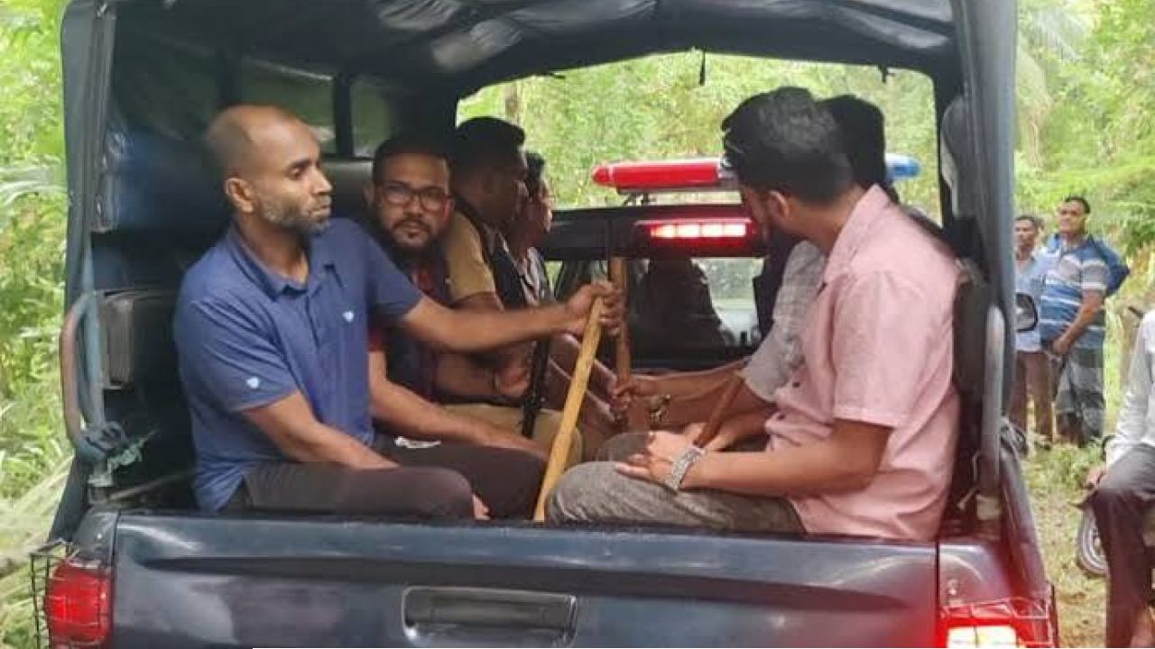 গৌরনদীতে ছাত্রলীগের ৭ নেতা-কর্মী আটক, কারাগারে পাঠাল পুলিশ