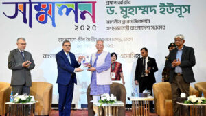 প্রধান উপদেষ্টা ড. মুহাম্মদ ইউনূস